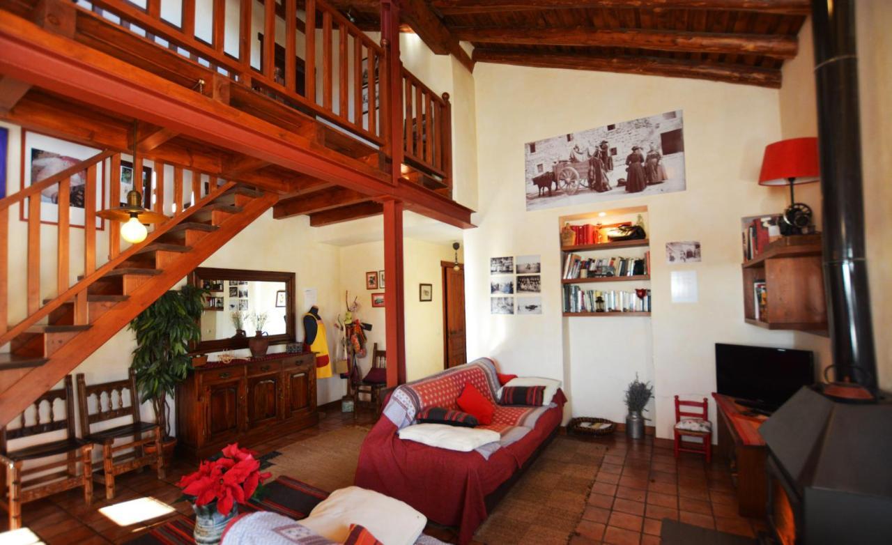 הוילה Barajas de Gredos Casa Del Altozano מראה חיצוני תמונה