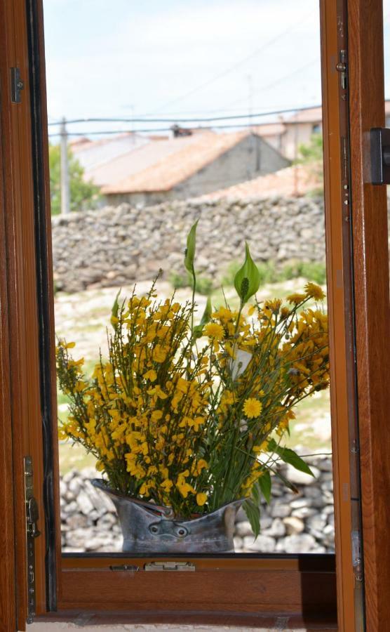 הוילה Barajas de Gredos Casa Del Altozano מראה חיצוני תמונה